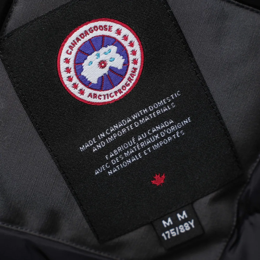 P720 CANADA GOOSE丨Canada Goose 01 Pilot Hooded Down Jacket Color: Graphite Gray Size: XS-XXL